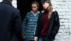  Lea Seydoux and Sara Forestier in Oh Mercy!